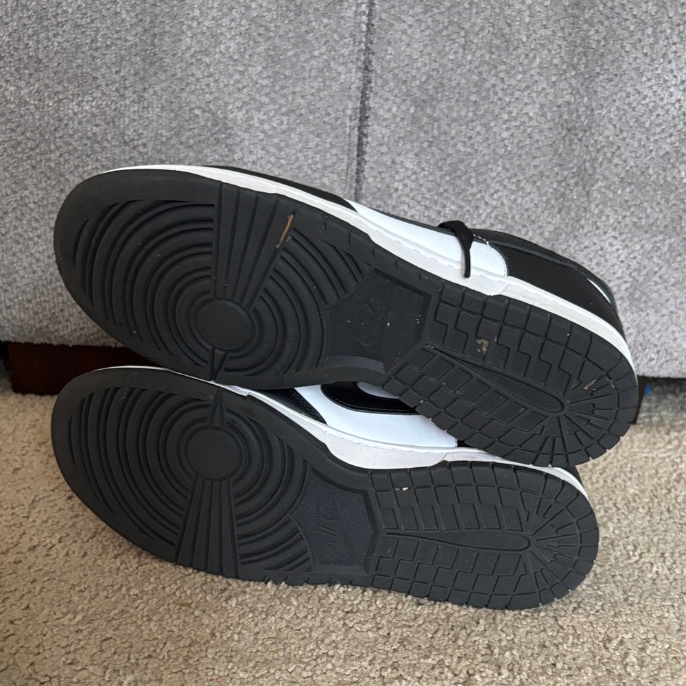Nike Dunks Panda’s - Picture 5 of 5